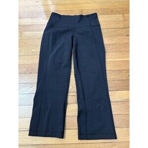 Lululemon Size 4 Leggings Crop 21" Cinched Leg Black